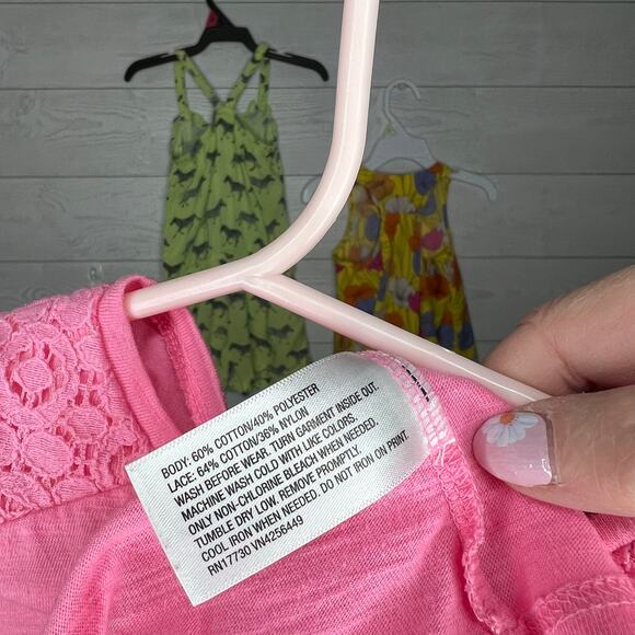 Cherokee toddler girl’s bundle floral top, pink top, zebra romper Size 18 months - Picture 5 of 10